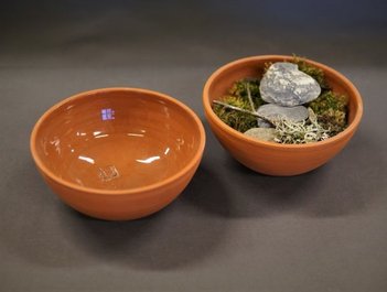 Dorte Visby keramik, lille lertøjsskål i rødler