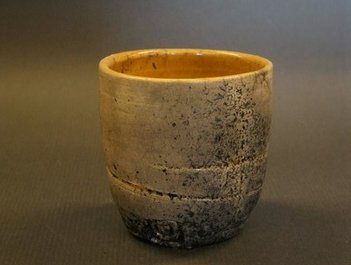 Dorte Visby keramik, raku ymerskål 'Honning'